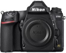 Nikon D780 body + SanDisk 128 gb + rabat na obiektyw/akcesoria
