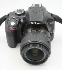 Nikon D3300 + AF-S 18-55mm f/3.5-5.6 GII VR - używany